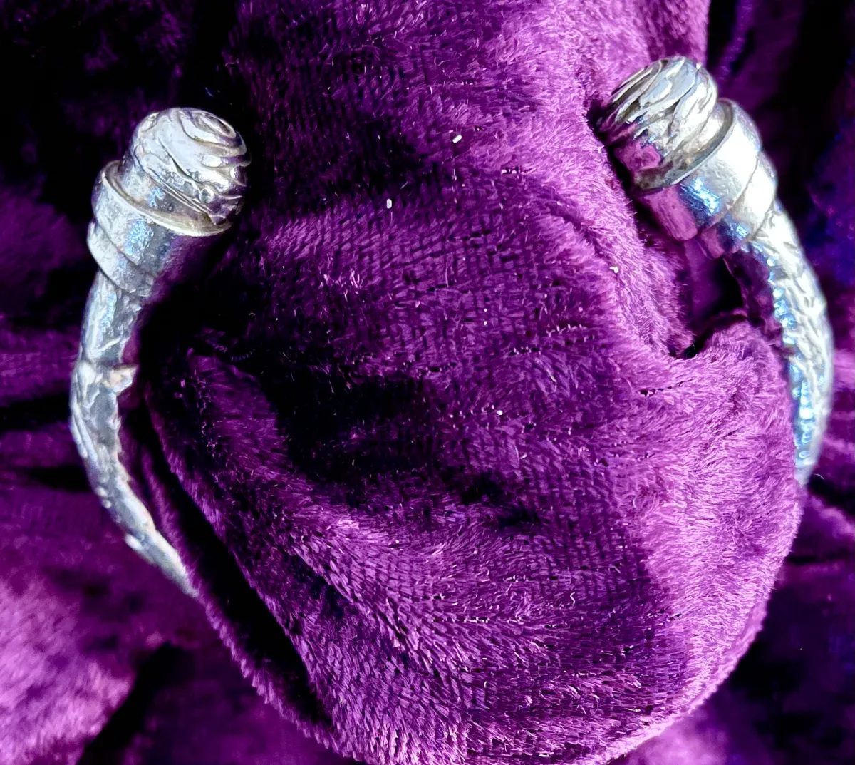 Solid silver bangle