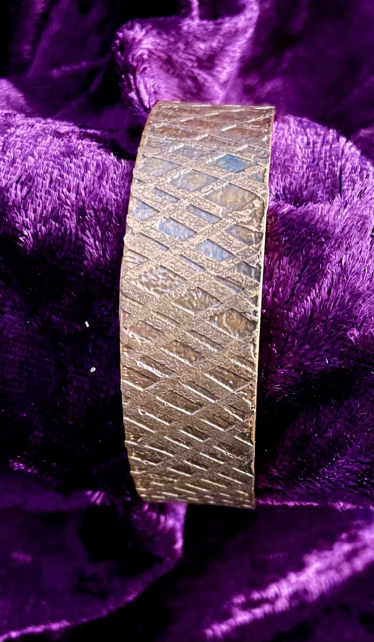Copper etched bangle