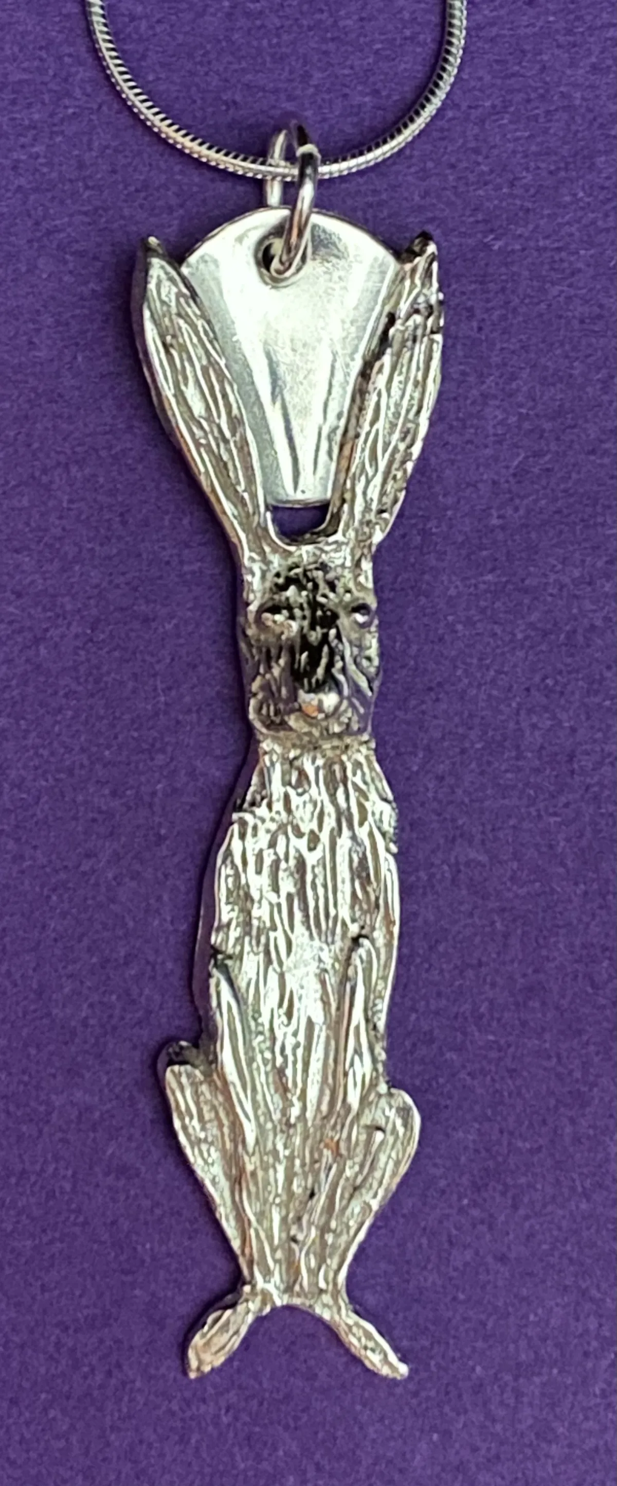 Larmertree silver hare