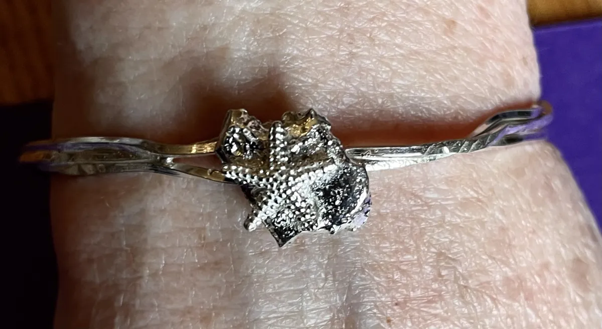 Starfish silver bangle